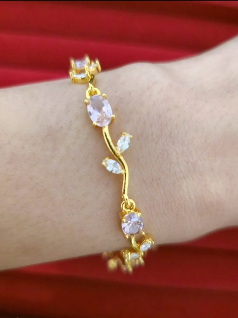 18K Gold Plated Women's Leaf Link Bracelet w/ Soft Pink Zircon - Women B003